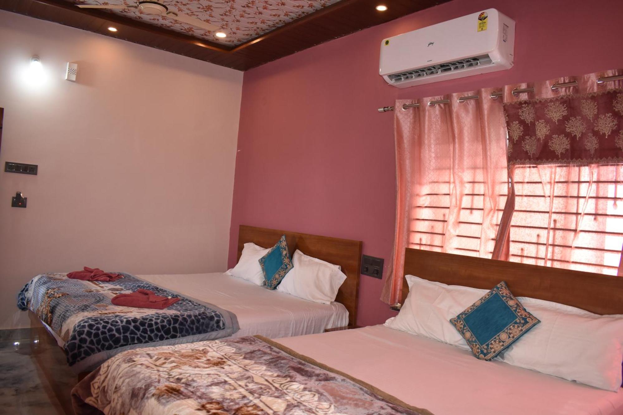 Manoj Homestay Hampi Exterior photo