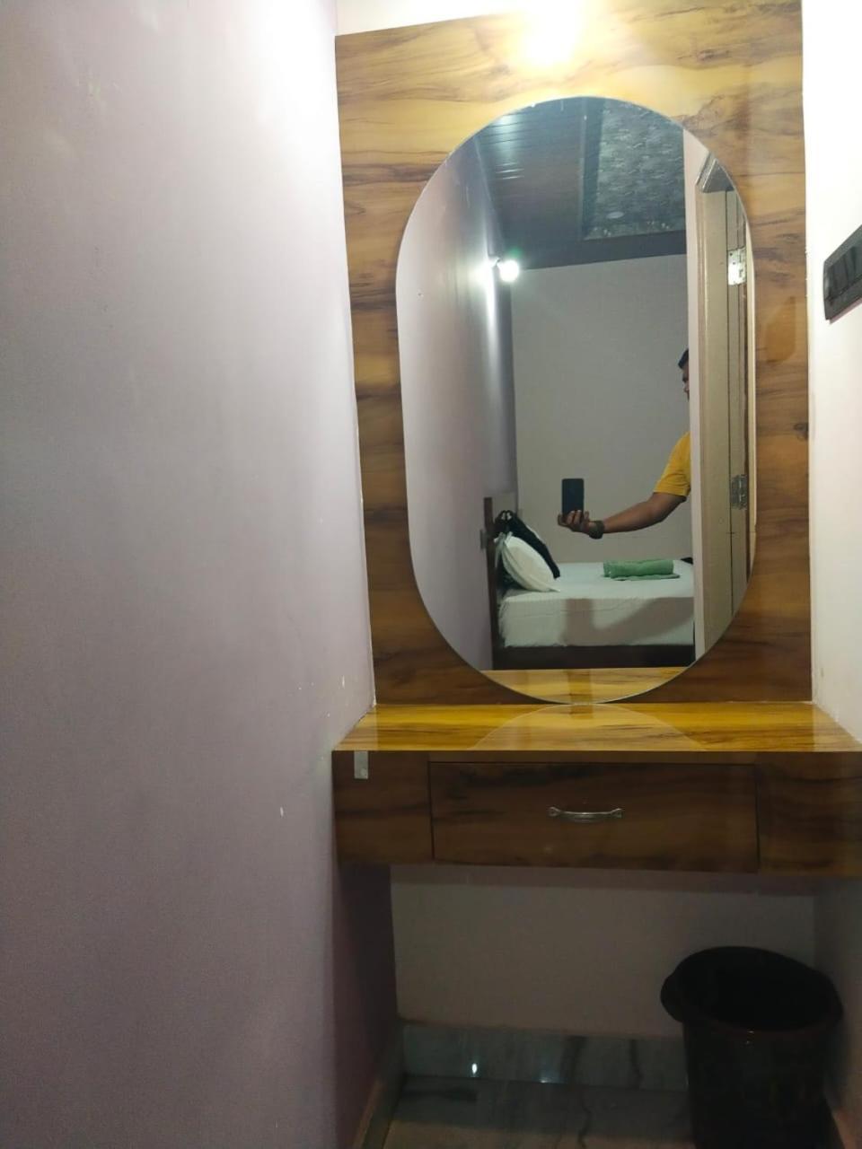 Manoj Homestay Hampi Exterior photo