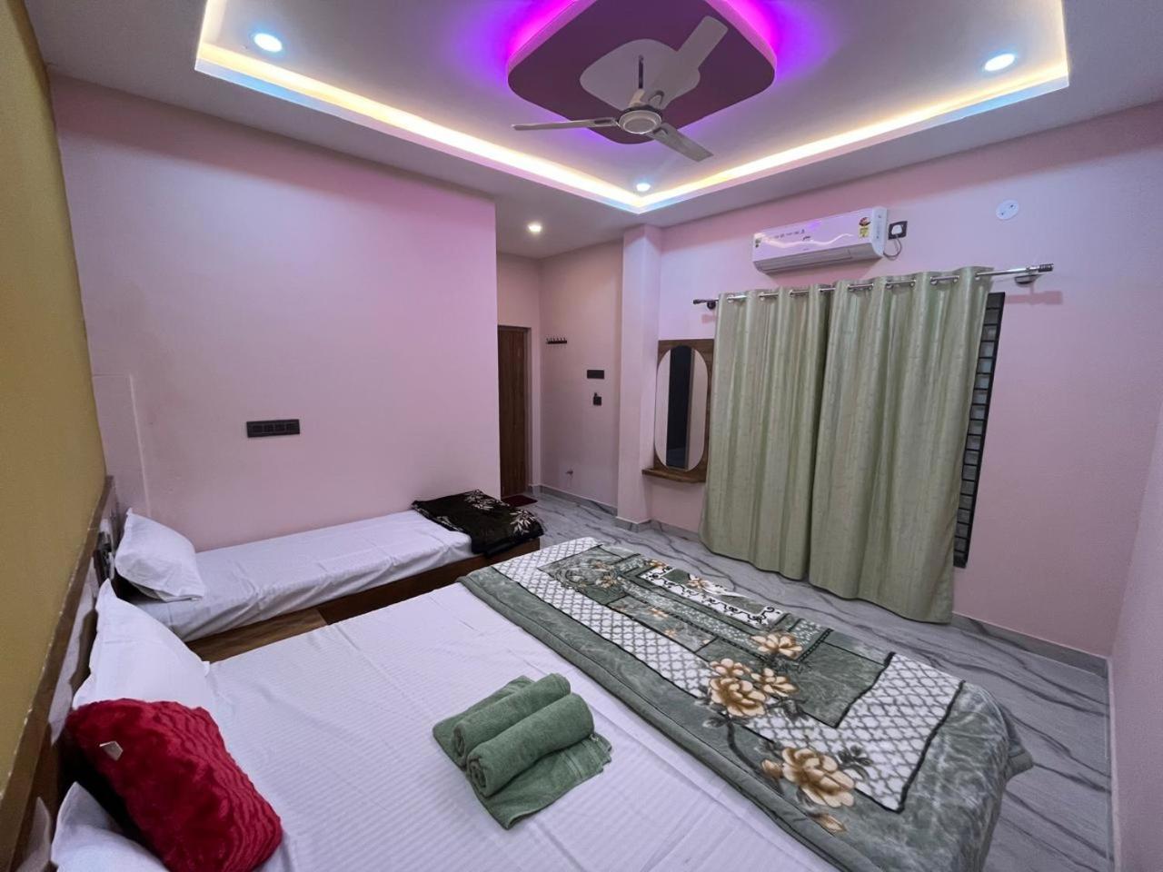 Manoj Homestay Hampi Exterior photo