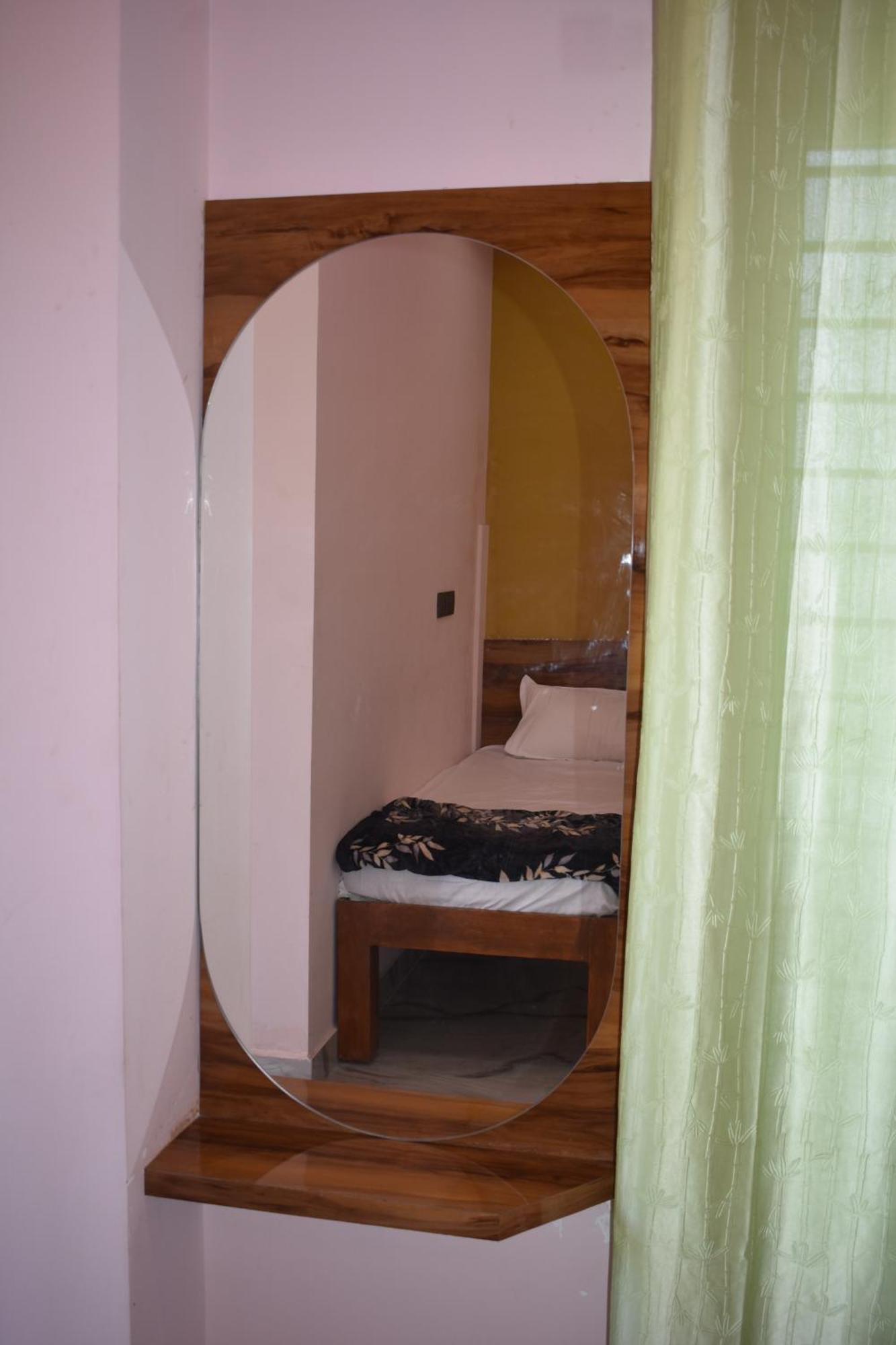 Manoj Homestay Hampi Exterior photo